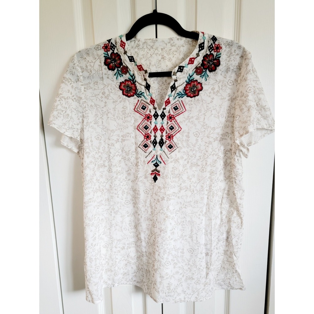 Southwestern Top Women's Size XL Ivory Floral Embroidery Ribbon Boho Hippie NWOT